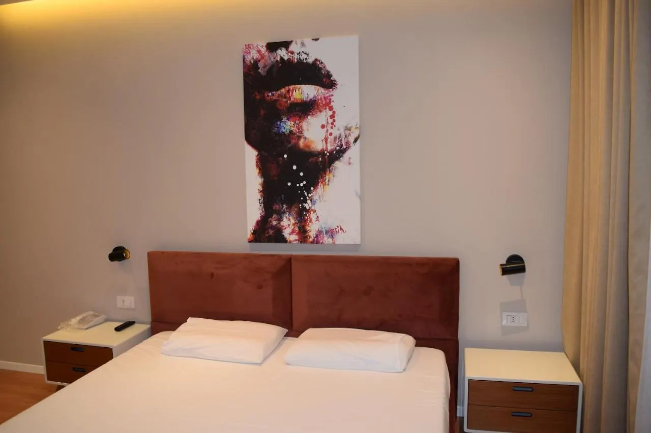 Star Hotel Astir Yzberishti