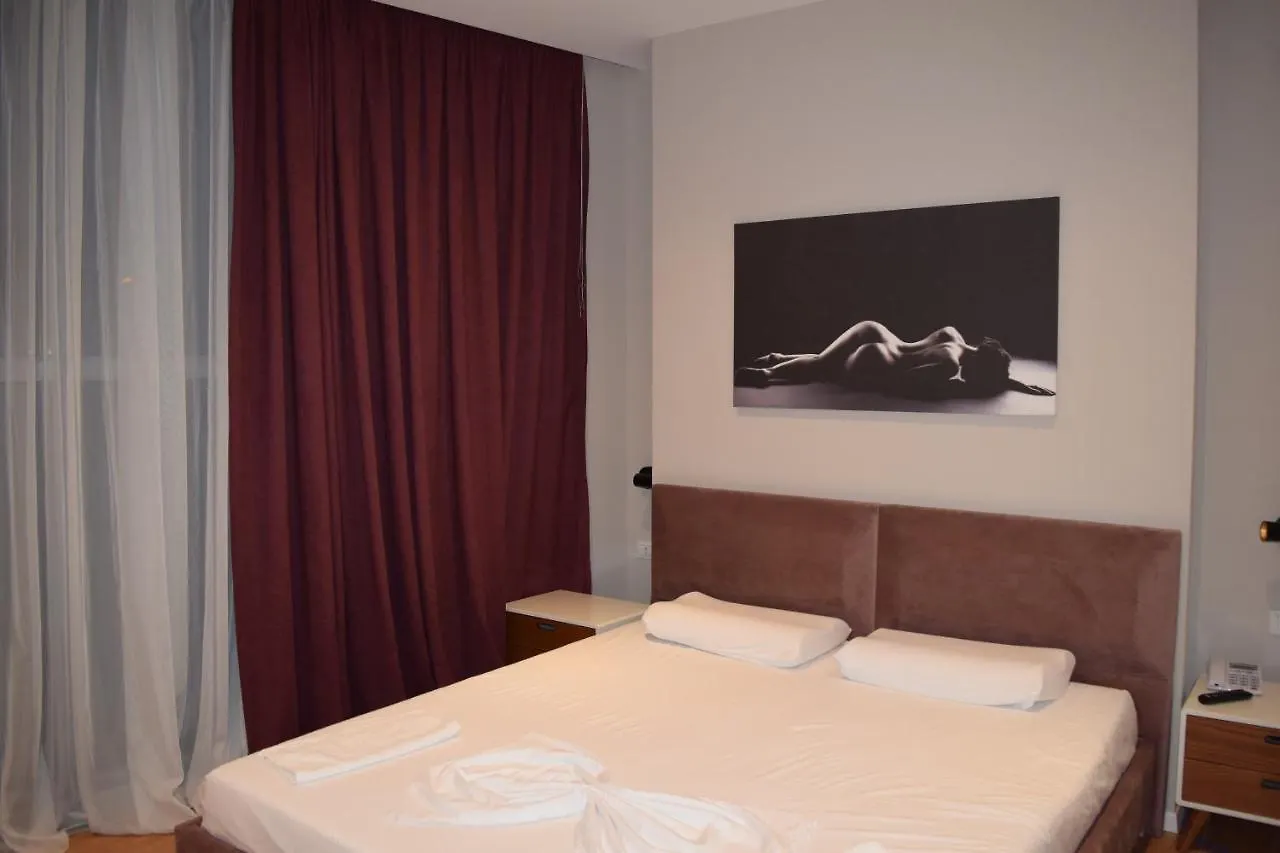 Star Hotel Astir Yzberishti 2*,