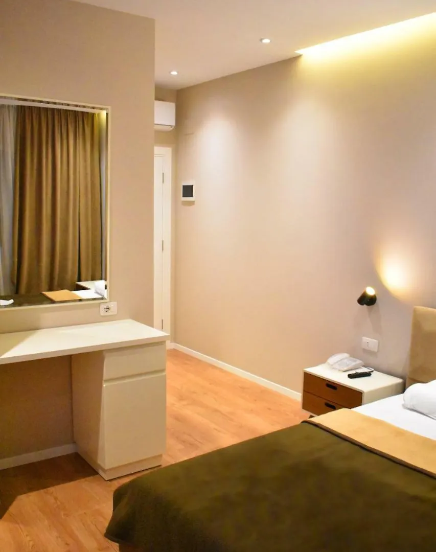 Star Hotel Astir Yzberishti 2*,  Αλβανία